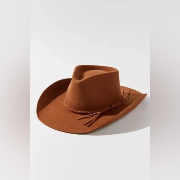 Urban Outfitters Accessories - Urban Outfitters Wyeth Altas wool cowboy hat